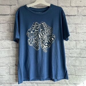 NEW WITH TAGS LUCKY BRAND MENS BLUE SHORT SLEEVE TSHIRT MEDIUM M CLOVER